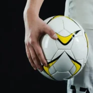 مراقبت و نگهداری از توپ فوتبال